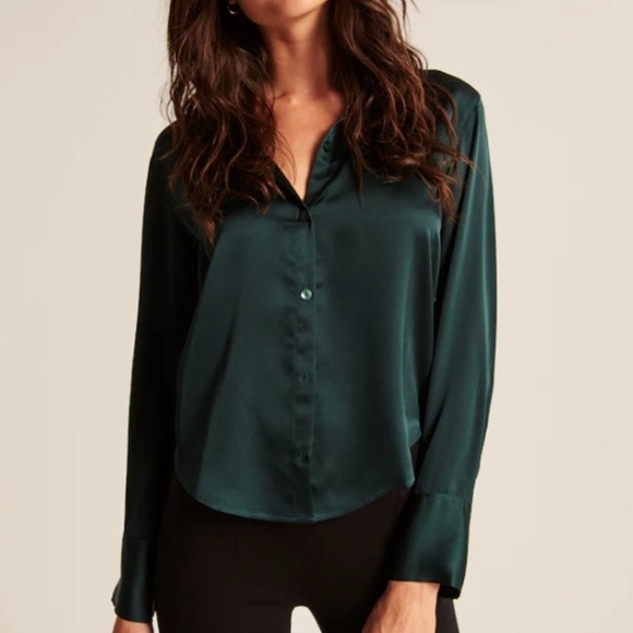 Abercrombie & Fitch Tops - Abercrombie & Fitch Dark Green Satin Button Down Shirt